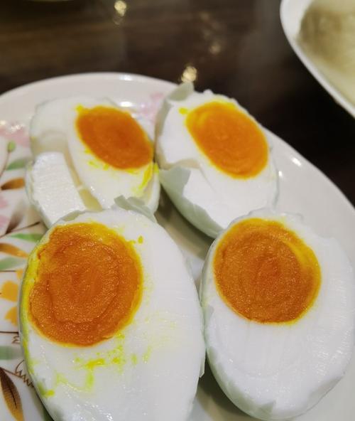 鸭蛋咸菜饼怎么做？有哪些步骤和技巧？