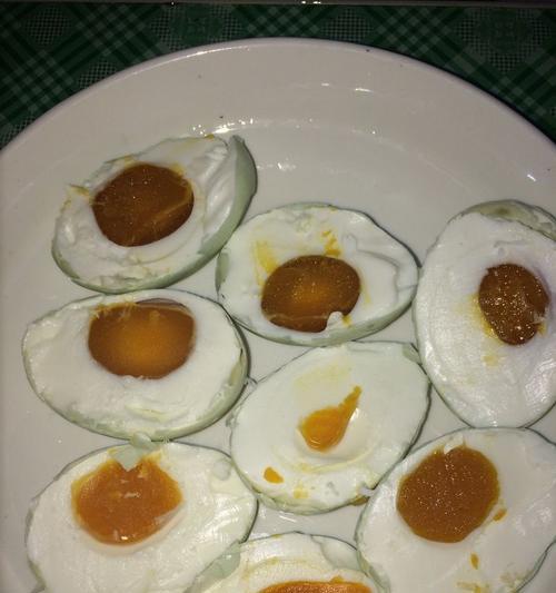鸭蛋咸菜饼怎么做？有哪些步骤和技巧？