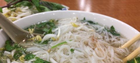 鸭蛋汤河粉怎么做？详细步骤和技巧是什么？