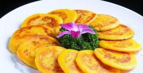 鸭蛋瘦肉饼怎么做？有哪些步骤和技巧？