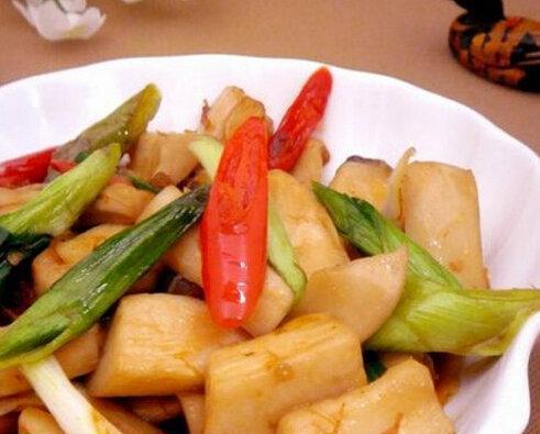 鸭蛋黄焗杏鲍菇怎么做？步骤和技巧有哪些？