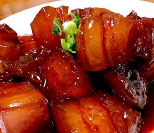 熏鱼红烧肉怎么做？步骤和技巧有哪些？