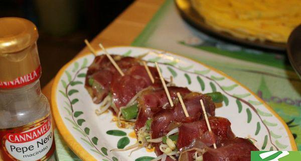 熏肉卷鸭胸肉的做法是什么？步骤详解如何制作？