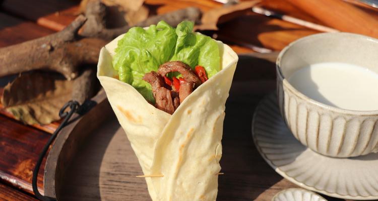 熏肉卷饼怎么做？步骤和技巧有哪些？