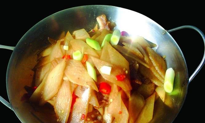血肠烩萝卜片的做法是什么？步骤详解有吗？