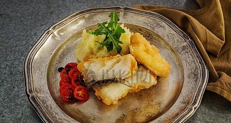 鳕鱼可乐饼怎么做？步骤详解和常见问题解答？