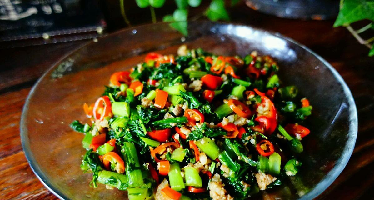 雪里红黄豆炒肉末怎么做？春季时令菜谱有哪些特点？