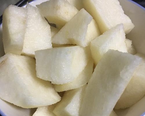 雪梨燕麦粥怎么做？有哪些健康益处？