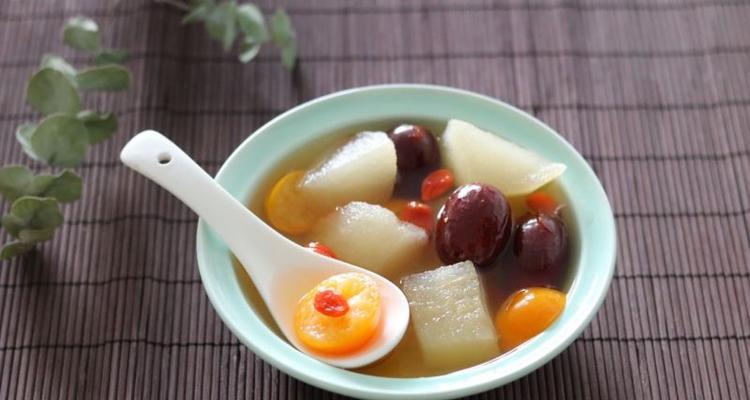 雪梨金桔糖水怎么做？有哪些步骤和技巧？