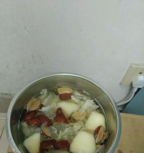雪梨马蹄糖水怎么做？有哪些步骤和技巧？