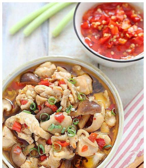 小贝瓜蒸鸡肉怎么做？步骤和技巧有哪些？
