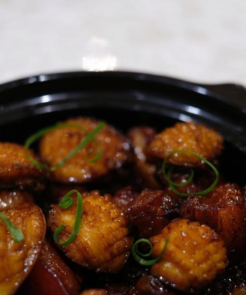 小鲍鱼肉怎么做才鲜嫩？有哪些创意做法推荐？