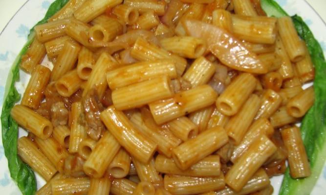 火腿肠炒通心粉怎么做？小白也能轻松掌握的家常食谱！