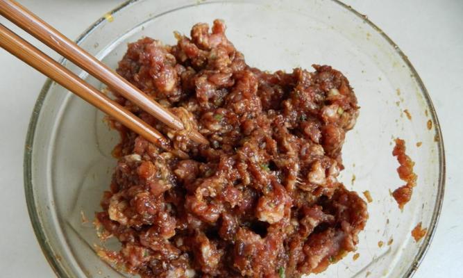 小白菜肉馅包怎么做？步骤和技巧有哪些？
