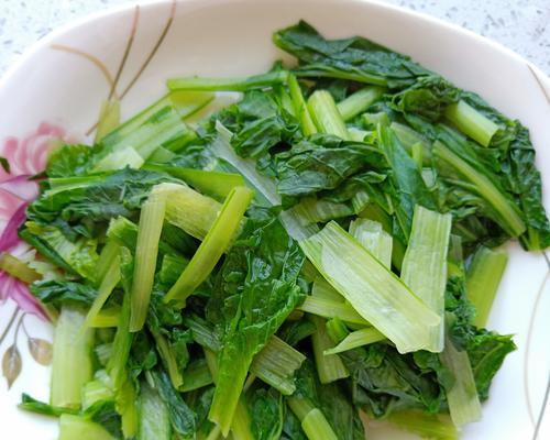 小白菜木耳烧豆腐怎么做？步骤和技巧有哪些？