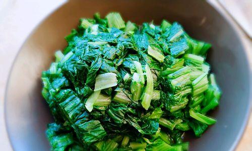 小白菜米粉泥怎么做？步骤和技巧有哪些？