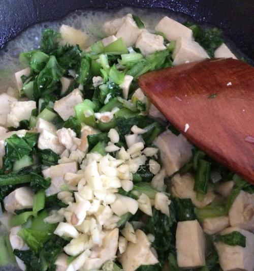 小白菜烩豆腐怎么做？小白菜烩豆腐的家常做法是什么？