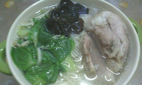 小白菜骨棒汤怎么做？有哪些步骤和技巧？
