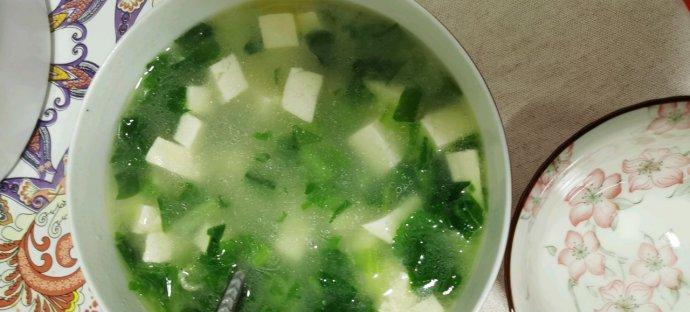 小白菜骨棒汤怎么做？有哪些步骤和技巧？