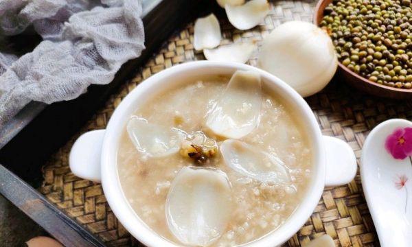 消暑营养粥怎么做？有哪些简单易学的食谱推荐？