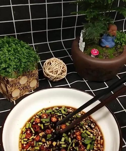 消暑小凉拌怎么做？有哪些简单易学的做法步骤？
