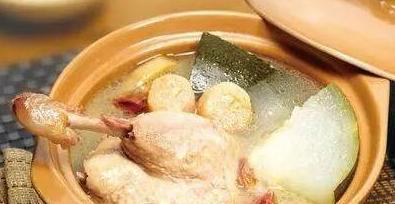消暑利湿老鸭汤怎么做？有哪些步骤和技巧？