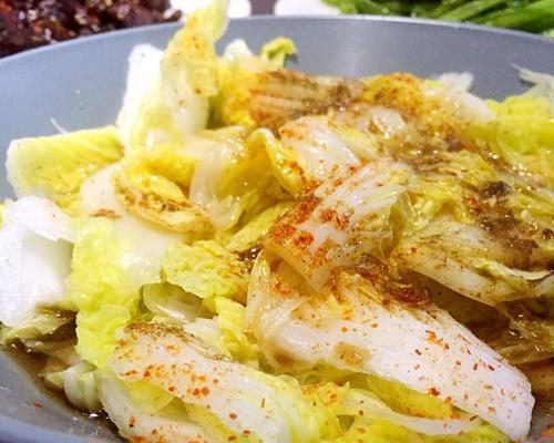 响油白菜怎么做？步骤和技巧有哪些？
