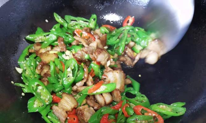 湘西小炒肉怎么做？步骤详解和常见问题解答？