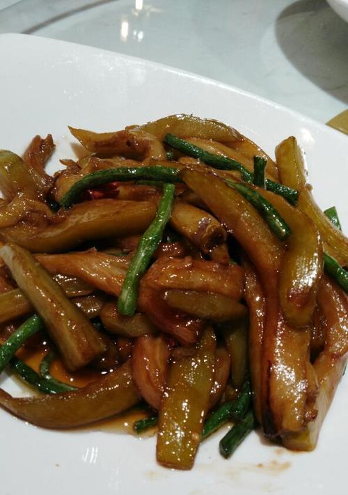 湘里豆角的做法是什么？如何在家轻松制作地道湘菜？