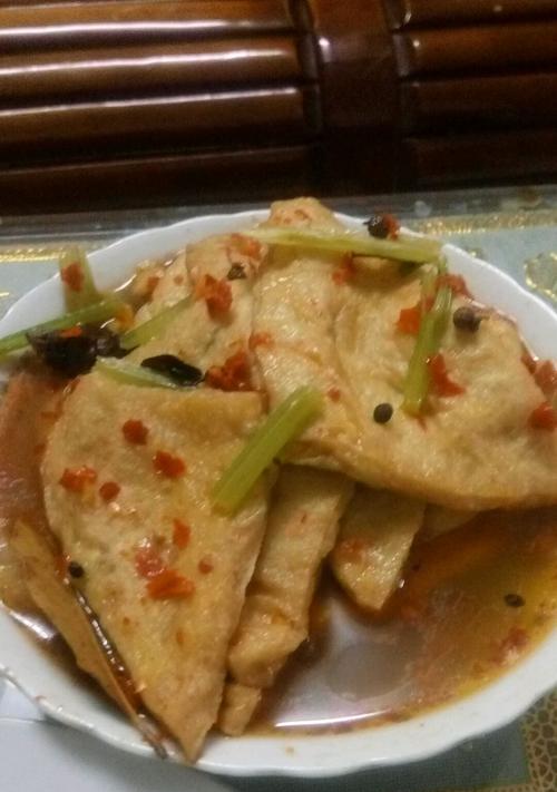 香蒸油豆腐怎么做？步骤和技巧有哪些？