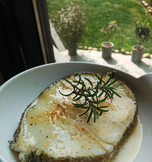 香蒸鳕鱼鳍肉怎么做？步骤和技巧有哪些？