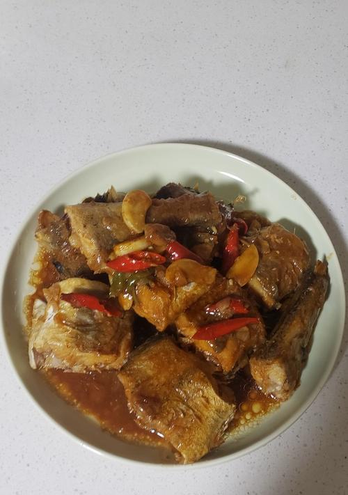 香炸明太鱼块怎么做？步骤和技巧有哪些？