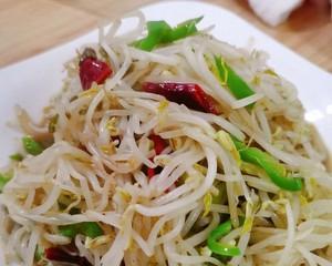 香炸绿豆芽怎么做？步骤和技巧有哪些？