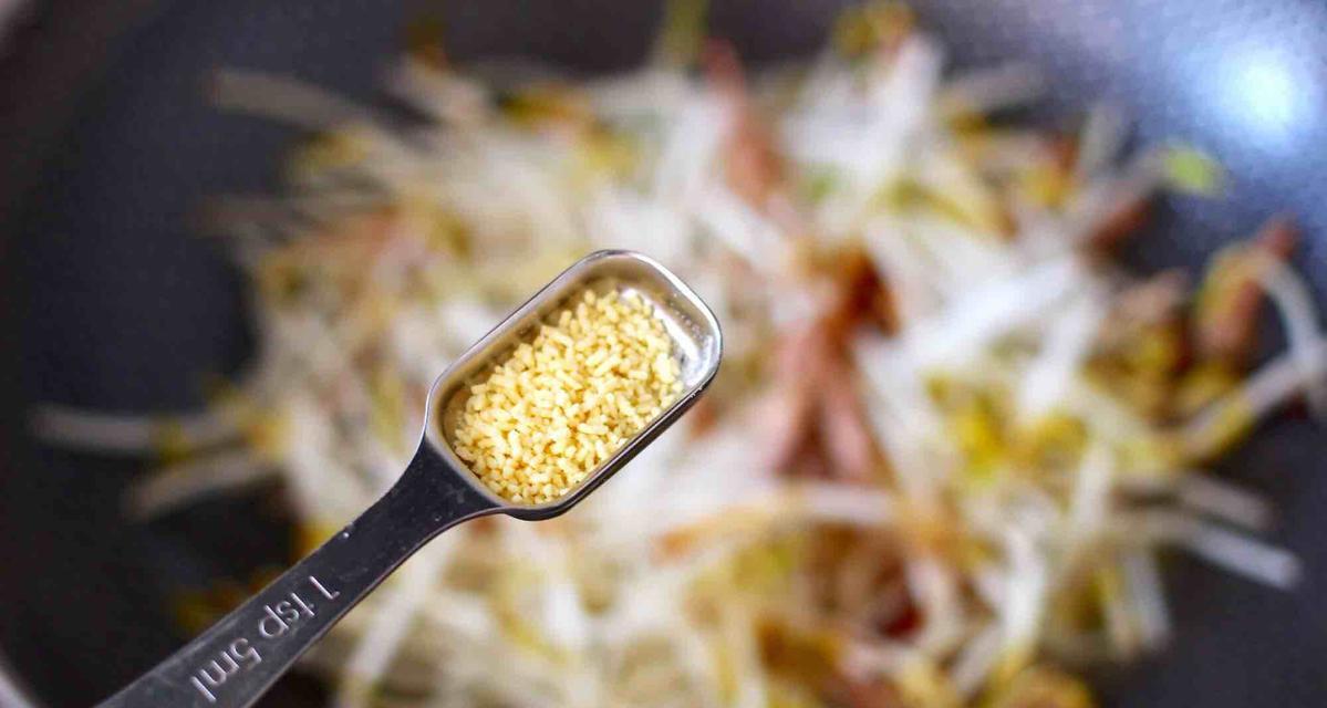 香炸绿豆芽怎么做？步骤和技巧有哪些？