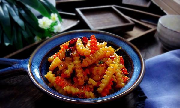 香炸狼牙土豆的做法是什么？如何在家轻松制作？