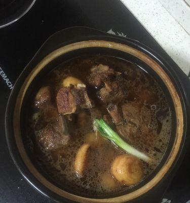 香芋排骨汤怎么做？步骤和技巧有哪些？