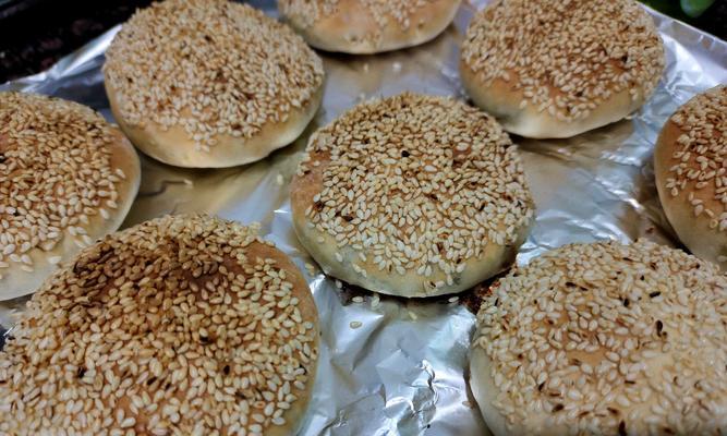 香酥肉馅光饼怎么做？制作过程中有哪些常见问题？