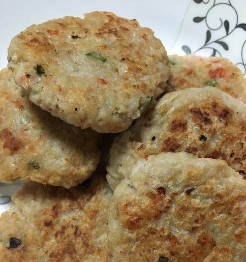 香酥藕饼的做法是什么？如何在家轻松制作？