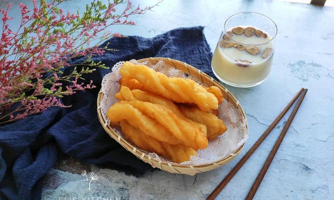 香酥牛奶小油条怎么做？制作过程中有哪些常见问题？