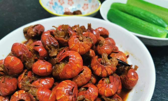 香酥烤龙虾尾怎么做？步骤和技巧有哪些？