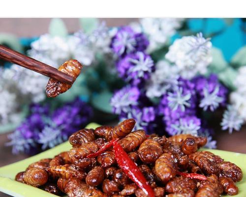 香酥开口蚕蛹的做法是什么？如何在家轻松制作？
