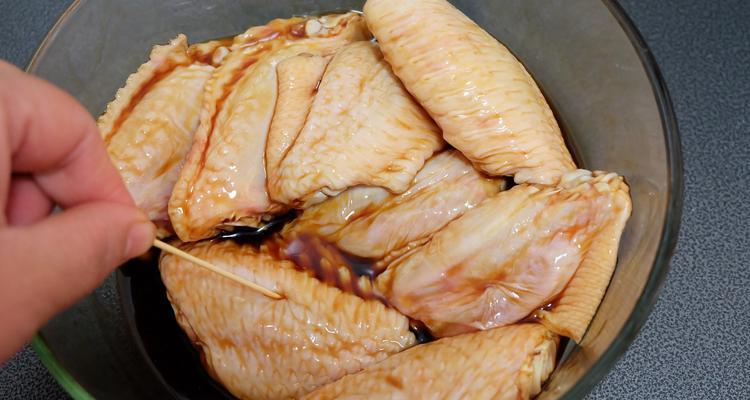 香酥鸡中翅怎么做才最香酥？家庭版做法有哪些常见问题？