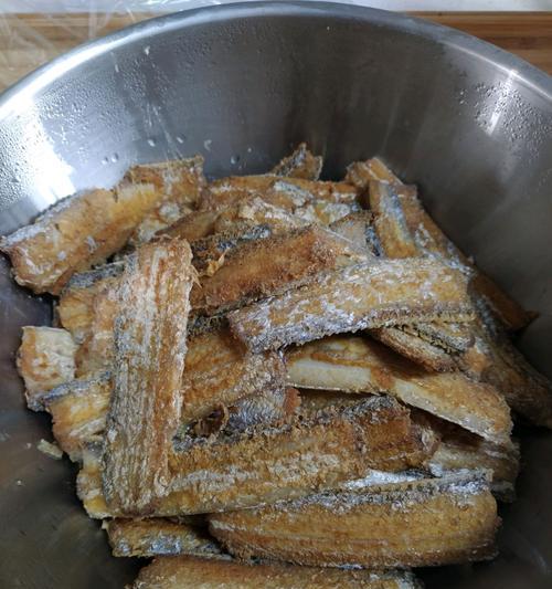香酥刀鱼怎么做？家庭版香酥刀鱼的做法步骤是什么？