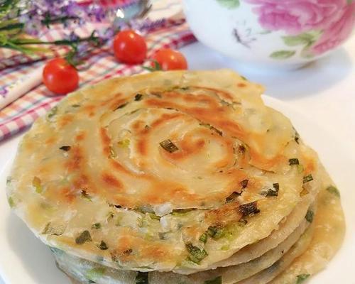 香酥葱花饼怎么做？在家轻松制作的秘诀是什么？