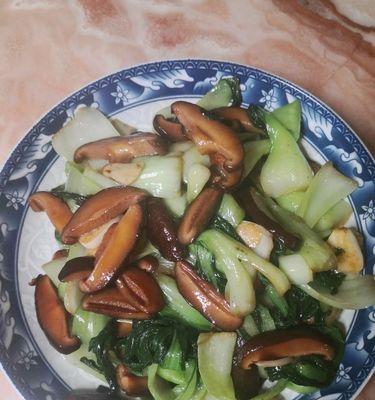 香茹油菜怎么做？详细步骤和技巧是什么？