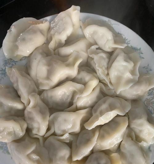 香肉饺子怎么做？有哪些步骤和技巧？