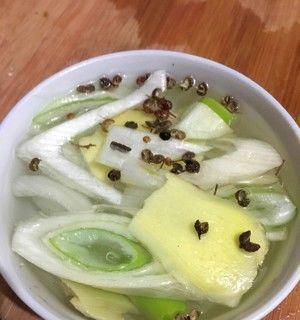 香芹猪肉包怎么做？步骤和技巧有哪些？