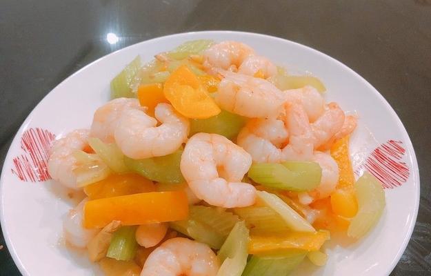 香芹虾仁的做法是什么？如何做出美味的香芹虾仁？
