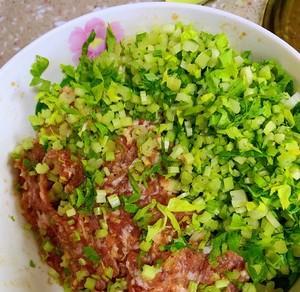 香芹水饺怎么做？有哪些独特做法和技巧？