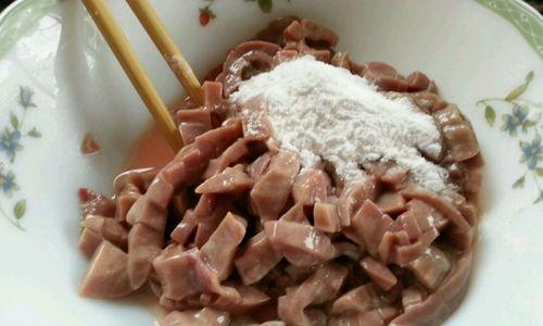 香芹炒腰花怎么做？步骤和技巧有哪些？